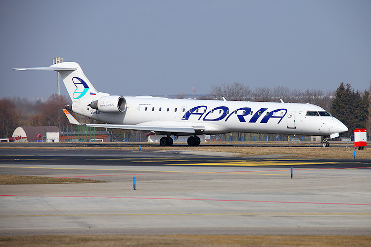 Canadair CRJ701ER, Adria Airways, registrace S5-AAY