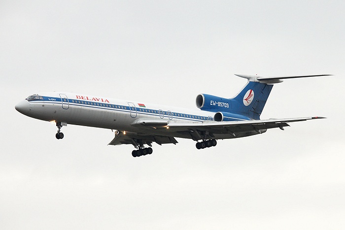 Tupolev Tu-154M, Belavia, registrace EW-85703